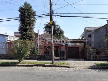 house em Rua Bernardino Caetano Fraga, Santa Tereza - Porto Alegre - RS