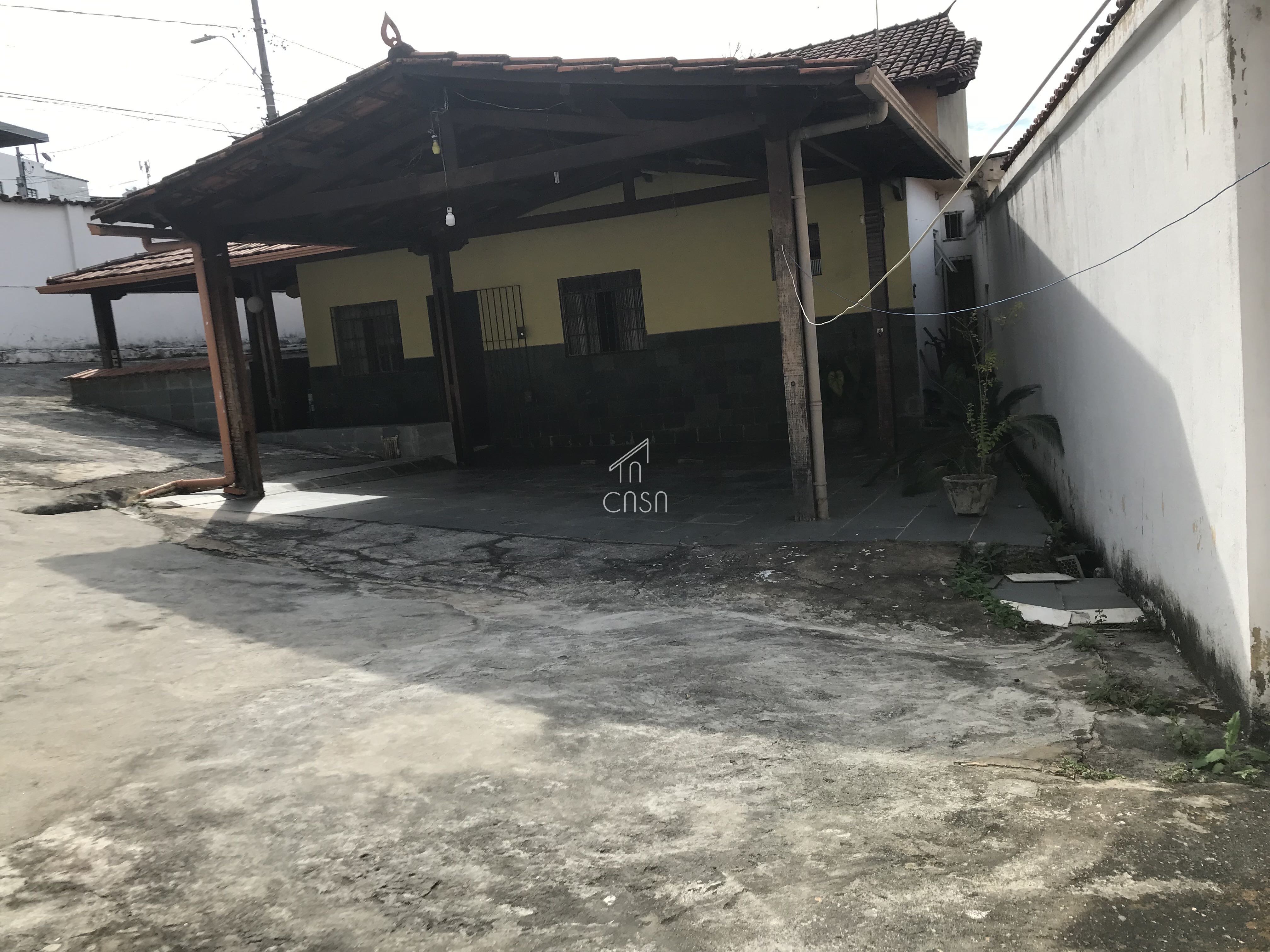 Casa com 3 quartos — Floramar, Belo Horizonte