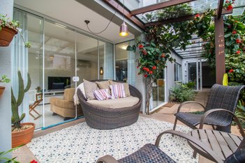 house em Saúde, Auxiliadora - Porto Alegre - RS