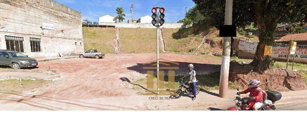 ÁREA DO TERRENO