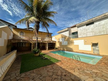 house em Rua Estocolmo, Parque Santa Cecília - Piracicaba - SP