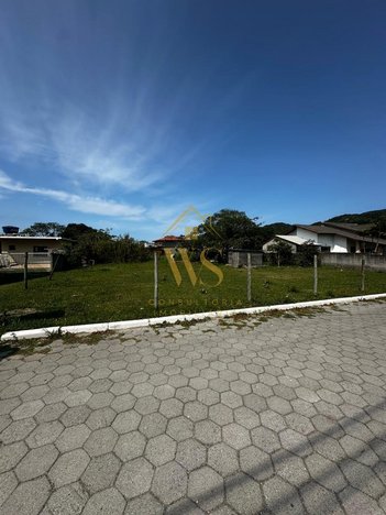 land_lot em Servidão Ernesto Pereira dos Anjos, São João do Rio Vermelho - Florianópolis - SC