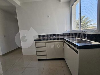 apartment em Rua João Quirino da Silva, Santa Rosa - Uberlândia - MG