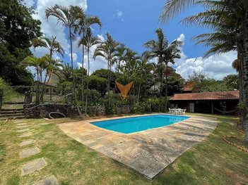 house em Alameda Volta ao Mundo, Granja Viana II - Cotia - SP