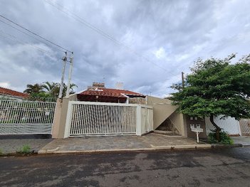 house em Rua Tibagi, Patrimônio Novo - Votuporanga - SP