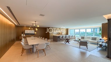 apartment em Rua Deputado Heitor Alencar Furtado, Campo Comprido - Curitiba - PR
