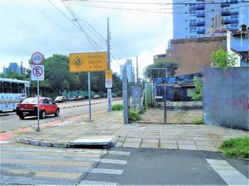 land_lot em Rua Damasco, Azenha - Porto Alegre - RS