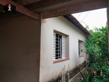 house em Rua Curuzu, Centro - Botucatu - SP