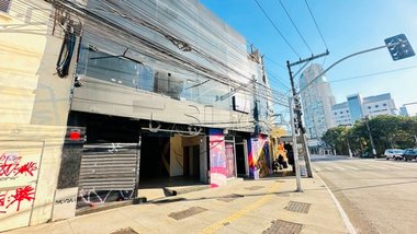business em Largo dos Pinheiros, Pinheiros - São Paulo - SP
