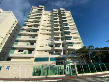 apartment em Rua Celso Bayma, Barreiros - São José - SC