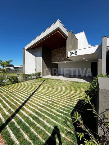 house em Rua Lapa do Lobo, Granja Marileusa - Uberlândia - MG