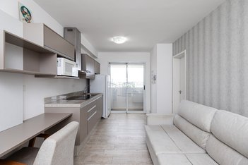 apartment em Avenida Cândido de Abreu, Centro Cívico - Curitiba - PR