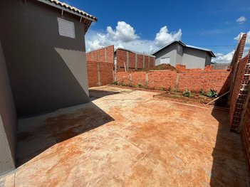 house em Rua Anésia Bento de Oliveira, Jardim Yvone - Lençóis Paulista - SP