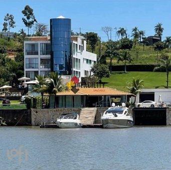 Av. A - facade01.jpg