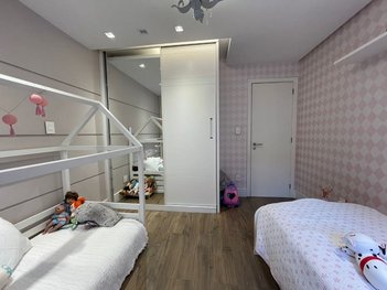 apartment em Praça Pasteur, Castelanea - Petrópolis - RJ