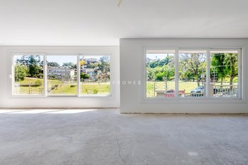 apartment em Praça Doutor Luis Francisco Guerra Blessmann, Três Figueiras - Porto Alegre - RS