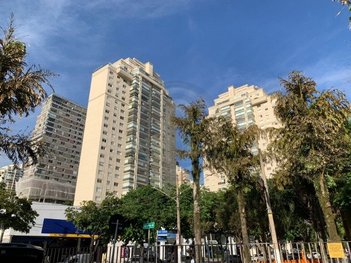 apartment em Avenida Hélio Pellegrino, Vila Nova Conceição - São Paulo - SP