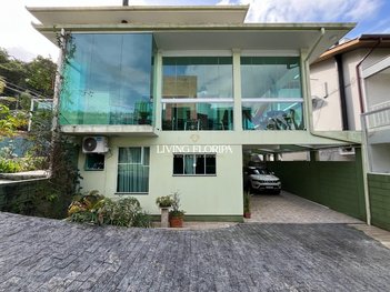 house em Rua Douglas Seabra Levier, Carvoeira - Florianópolis - SC