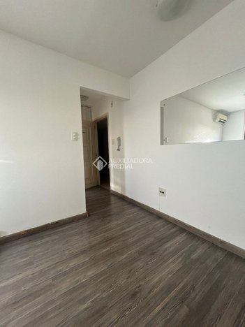 apartment em Rua Professor João de Souza Ribeiro, Humaitá - Porto Alegre - RS