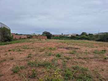 land_lot em Rua Valdir Dantas, Pedras - Fortaleza - CE