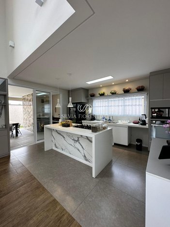 house em Avenida Carlos Pedroso da Silveira, Piracangaguá - Taubaté - SP