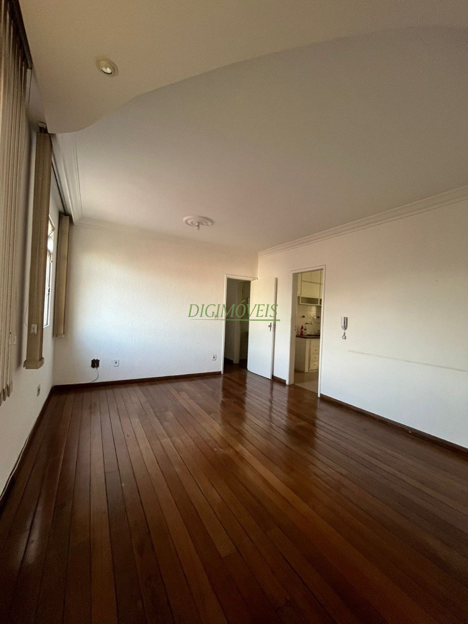 WhatsApp Image 2025-09-29 at 07.00