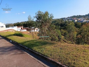 land_lot em Avenida dos Ipês, Chácaras Aracary - Várzea Paulista - SP