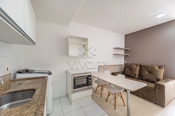 apartment em Avenida Presidente Affonso Camargo, Cristo Rei - Curitiba - PR