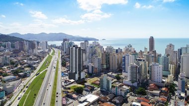 apartment em Rua 222, Meia Praia - Itapema - SC