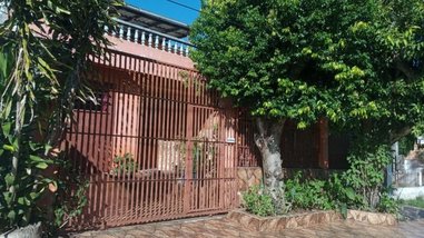 house em Rua Pedro Carneiro Pereira, Castelo Branco - Gravataí - RS