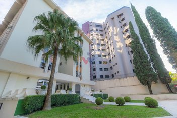 apartment em Rua Desembargador Otávio do Amaral, Bigorrilho - Curitiba - PR