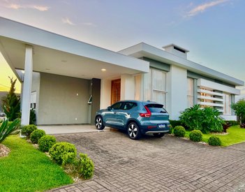 house em Rua Rio Divisa, Centro - Xangri-Lá - RS