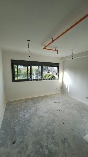 apartment em Rua Luzitana, Higienópolis - Porto Alegre - RS
