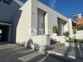 house em Rua Comendador Creidy, Chácara das Pedras - Porto Alegre - RS