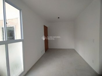 apartment em Avenida Família Gonçalves Carneiro, Cavalhada - Porto Alegre - RS