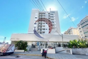 apartment em Rua João Meirelles, Abraão - Florianópolis - SC