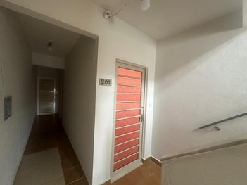 apartment em Rua Carlos Gomes, Centro - Varginha - MG