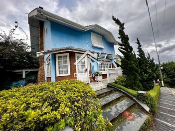 house em Avenida Gustavo Biagioni, Alto do Capivari - Campos do Jordão - SP