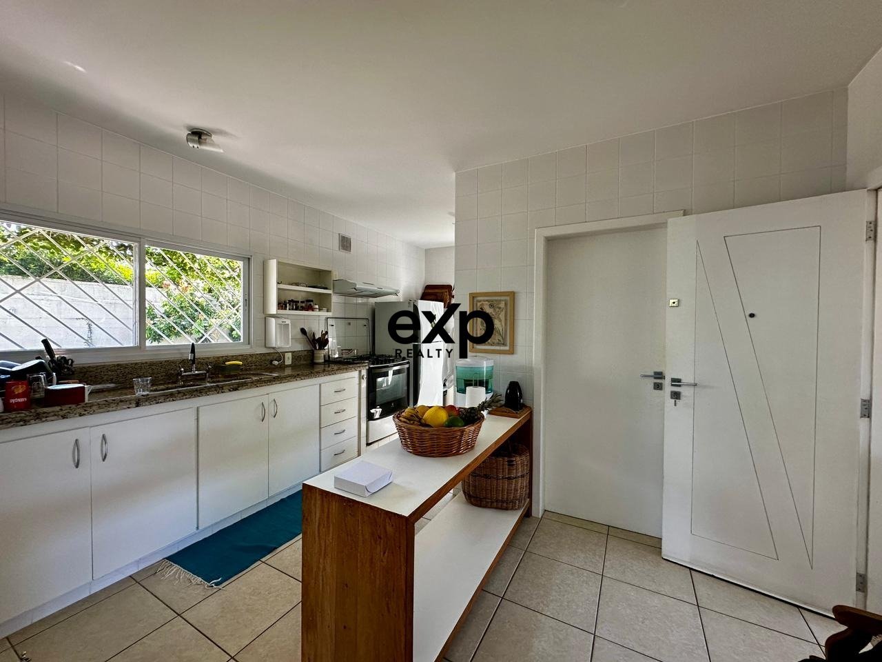 WhatsApp Image 2025-11-13 at 14.40