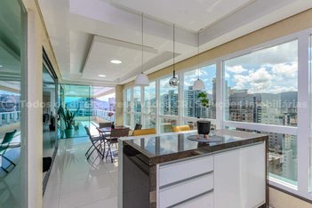 apartment em Rua 246, Meia Praia - Itapema - SC
