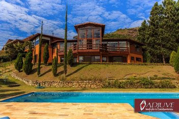 house em Rodovia BR-040, Araras - Petrópolis - RJ