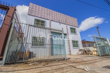 industrial em Rua Pedro Aurélio Barth, Jardim Itu - Porto Alegre - RS