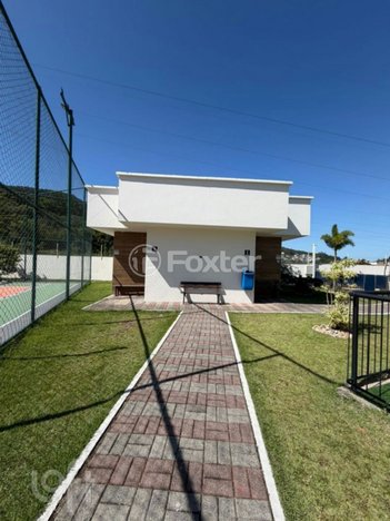 apartment em Rua Tomáz Domingos da Silveira, São Sebastião - Palhoça - SC