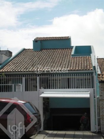 house em Rua Professor Clemente Pinto, Medianeira - Porto Alegre - RS