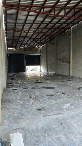 industrial em Rua Lauro Bandeira Lopes, Santa Isabel - Viamão - RS