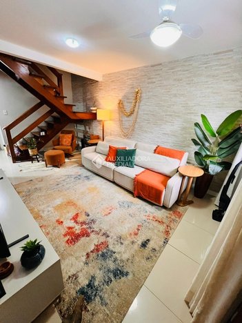 house em Avenida Orleaes, Guarujá - Porto Alegre - RS