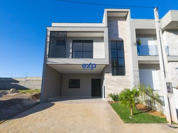 house em Rua Oristela Foggiatto, Costeira - São José dos Pinhais - PR