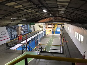 industrial em Estrada Presidente Sodré, Simeria - Petrópolis - RJ