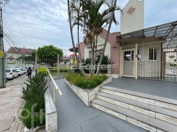 apartment em Rua Marina Sirângelo Castello, Jardim Itu - Porto Alegre - RS