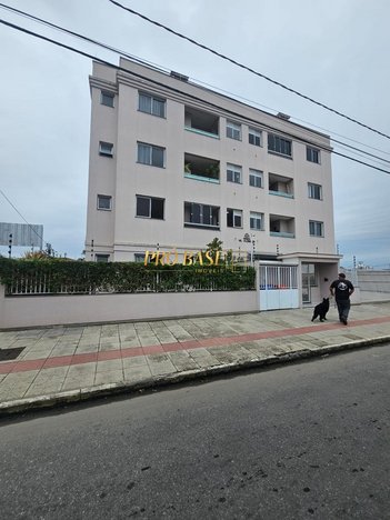 apartment em Avenida Aleixo Alves de Souza, Nova Palhoça - Palhoça - SC